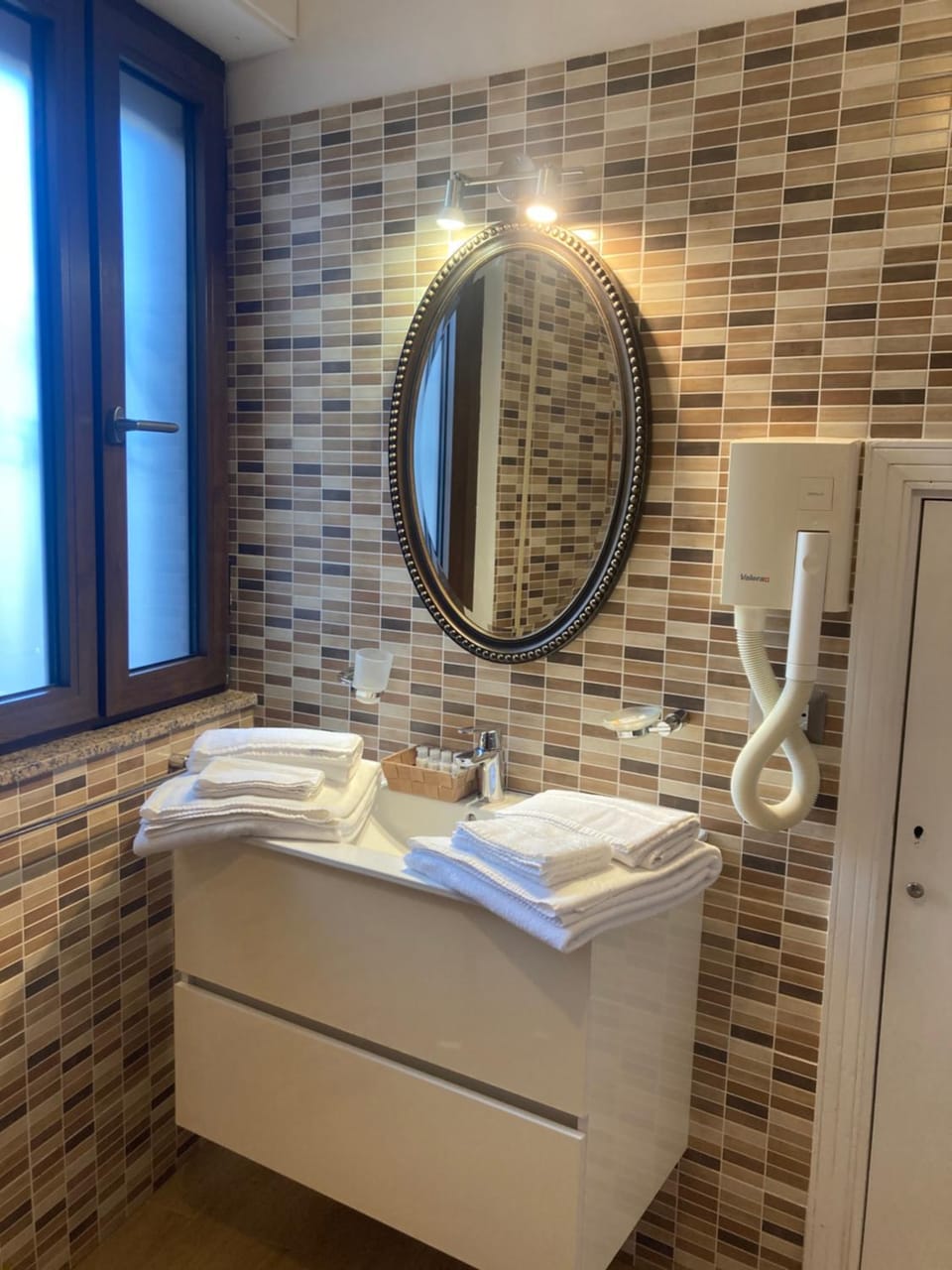 Elegant mini appartments Floridia close to the center private parking Bed and Breakfast in Taormina