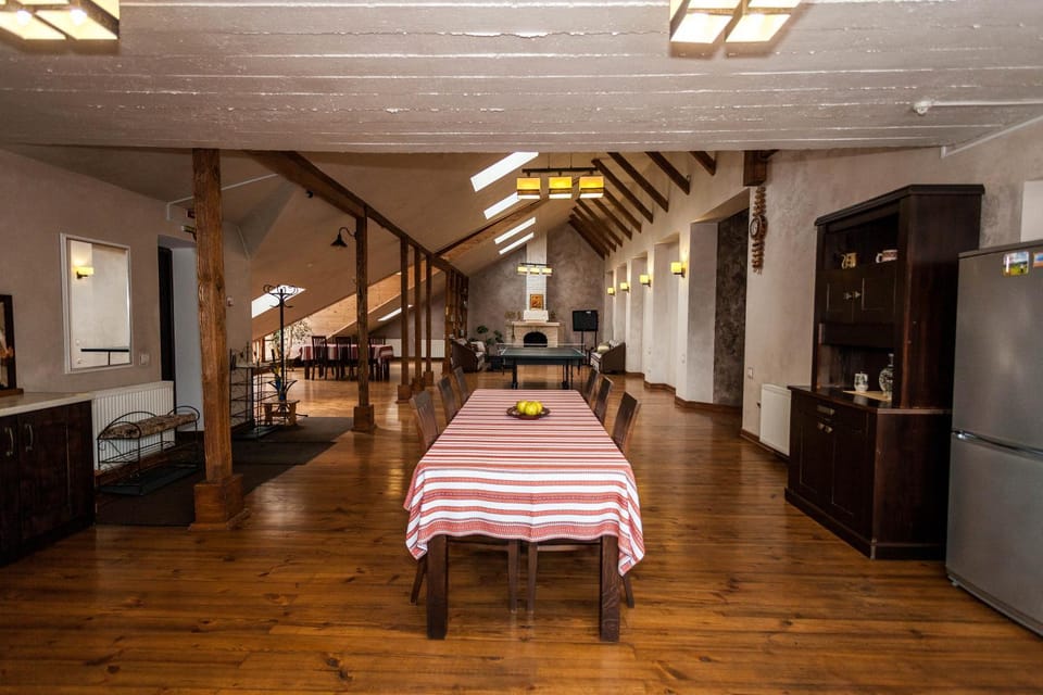 TV and multimedia, Kitchen or kitchenette, Seating area, Dining area, Area and facilities