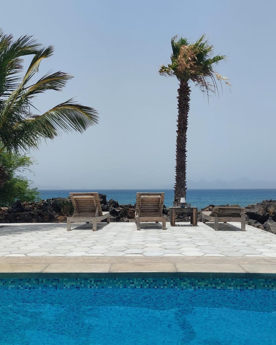 Day, Natural landscape, Pool view, Sea view, Swimming pool, sunbed