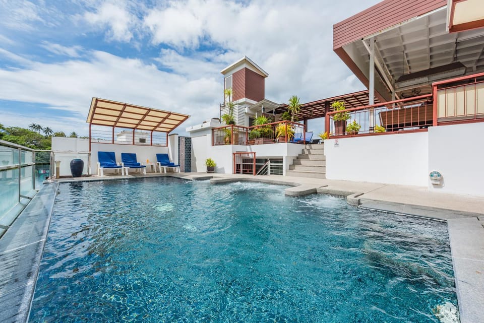 Property building, Swimming pool