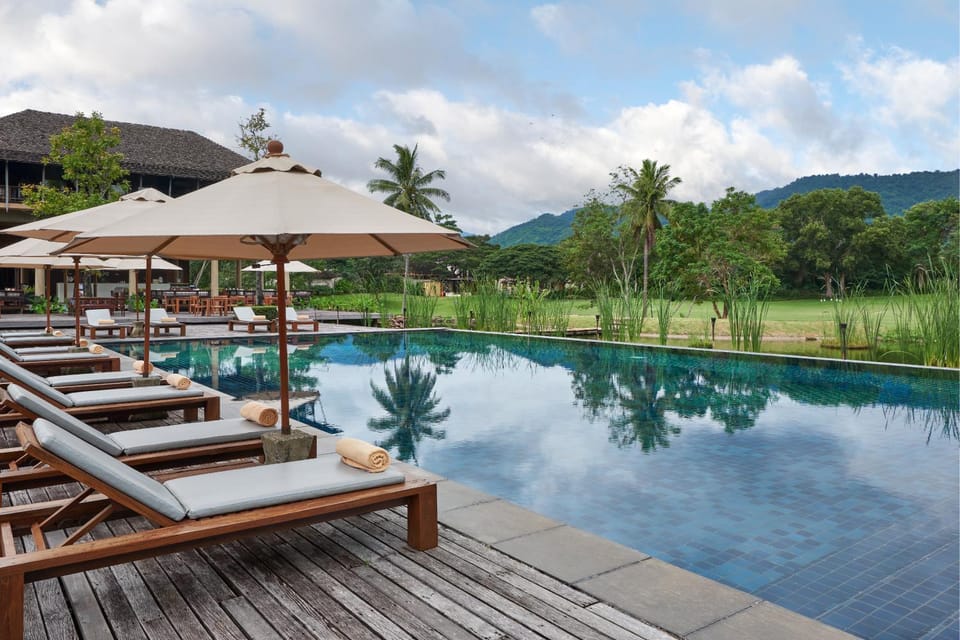 Natural landscape, Balcony/Terrace, Swimming pool, Swimming pool