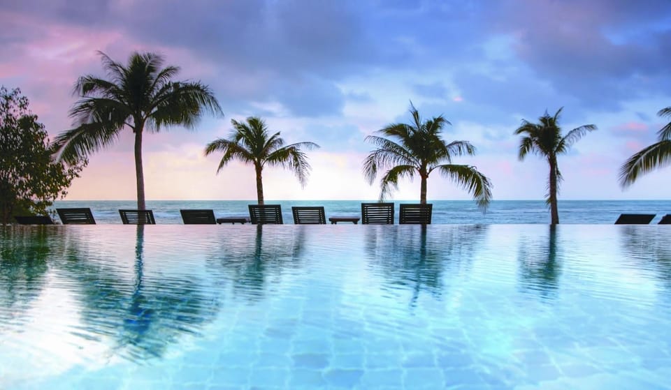 Pool view, Swimming pool