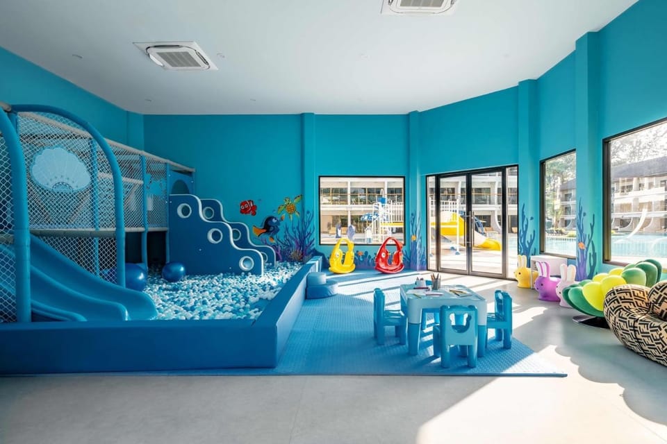 Children play ground, Seating area, Kids's club