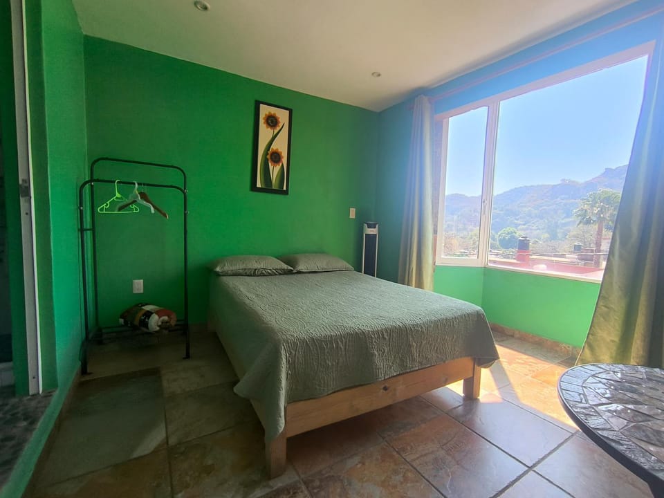 Hospedaje Casa Verde Inn in Tepoztlan