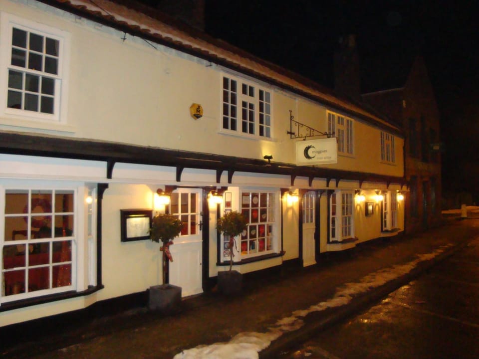 Property building, Night, Street view