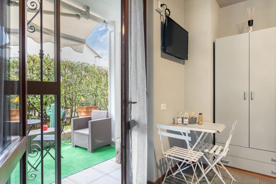 Patio, View (from property/room), Balcony/Terrace
