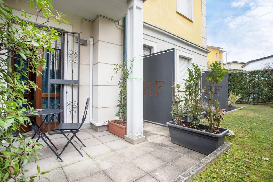 Garden, Garden view