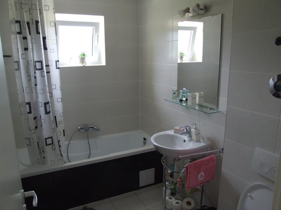Property building, Bathroom