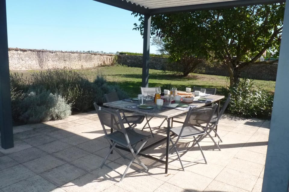 Patio, Garden, View (from property/room), Balcony/Terrace, Dining area, Garden view