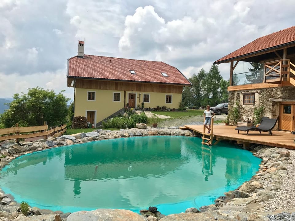 Swimming pool, Swimming pool