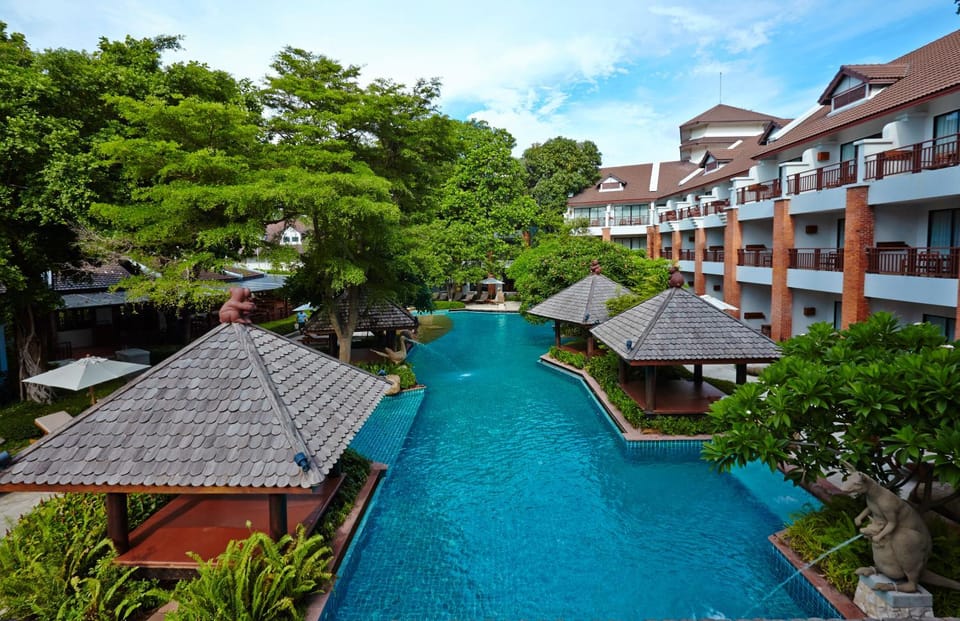 Property building, Pool view, Swimming pool