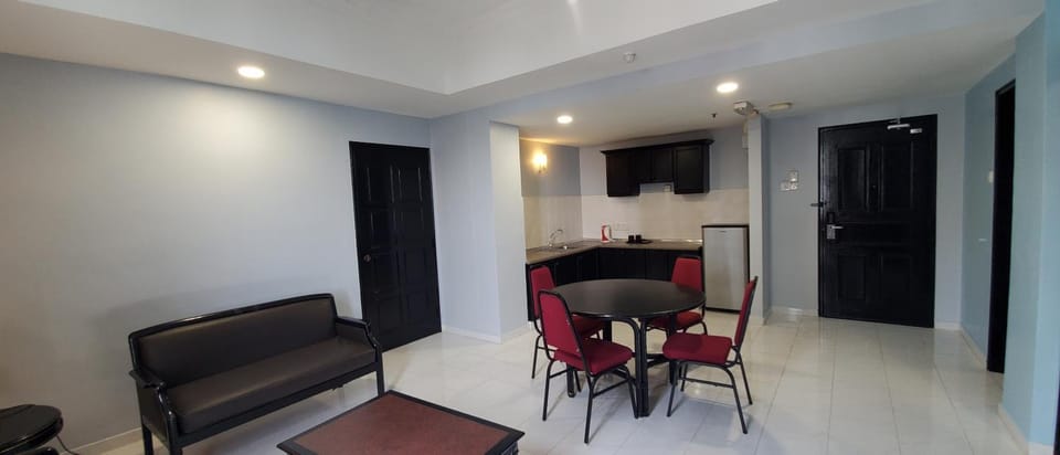 Living room, Dinner