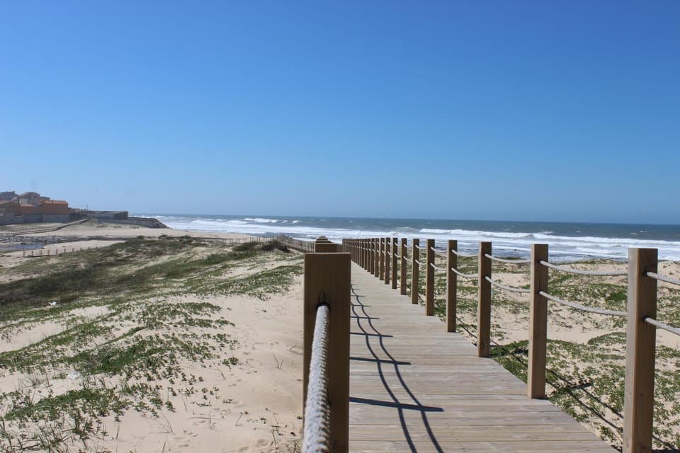 Nearby landmark, Restaurant/places to eat, Natural landscape, Fishing, Golfcourse, Beach, Hiking, Supermarket/grocery shop