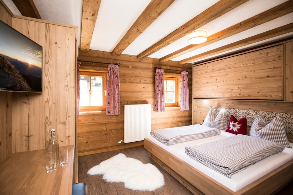 TV and multimedia, Bedroom