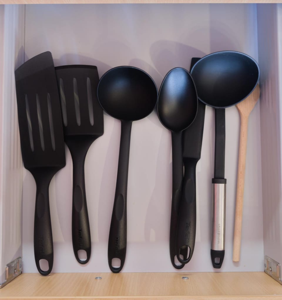 Kitchen or kitchenette, kitchen