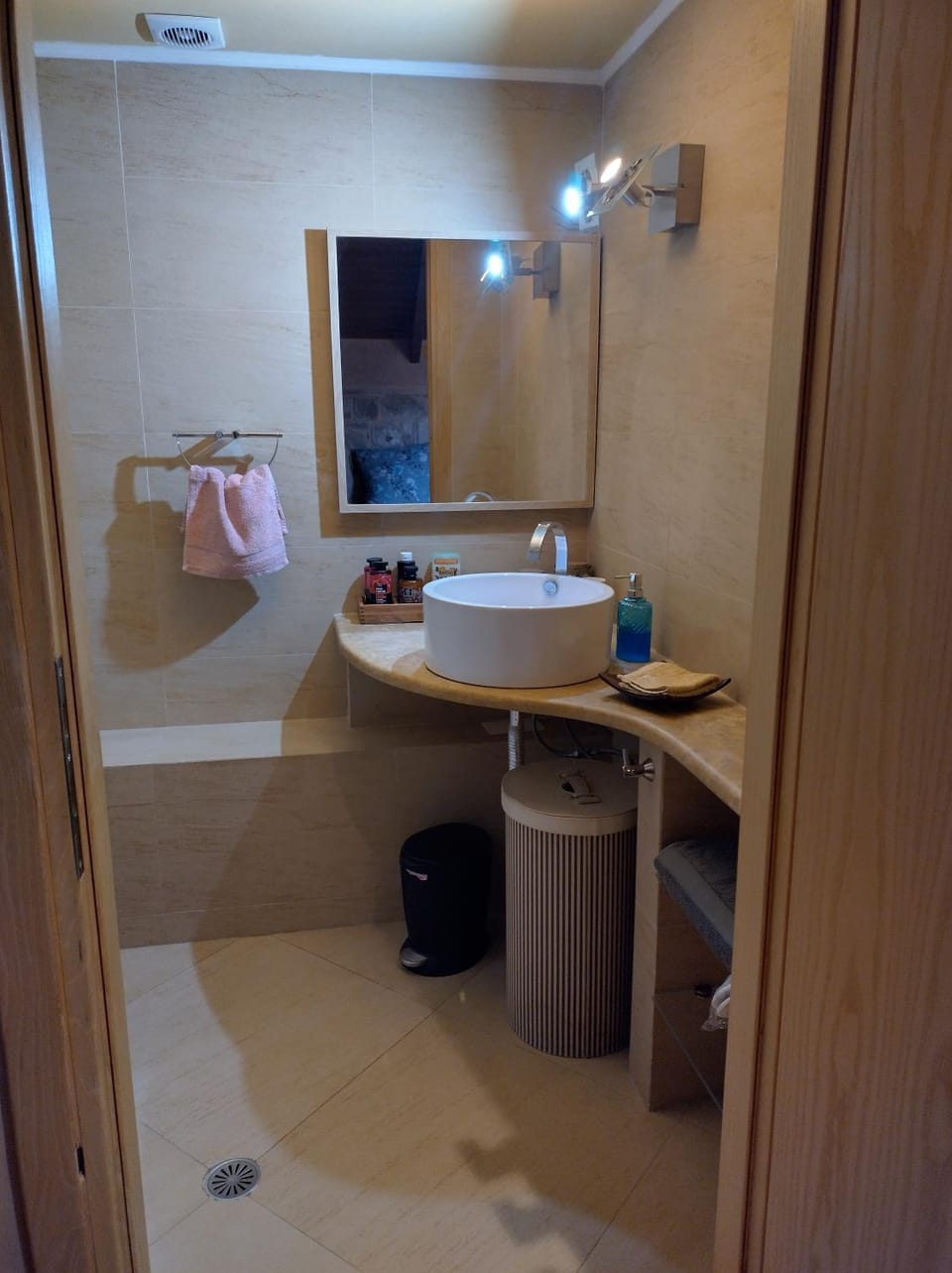 Homeric Poems Apartment in Decentralized Administration of the Aegean