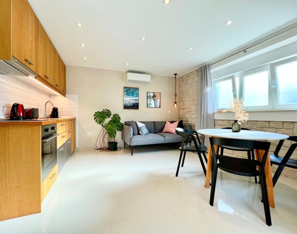 Living room, kitchen