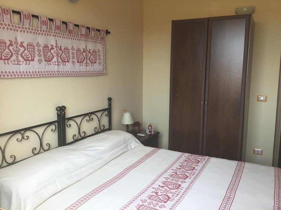 Donna Violante Porto Corallo Affittacamere Bed and Breakfast in Sardinia