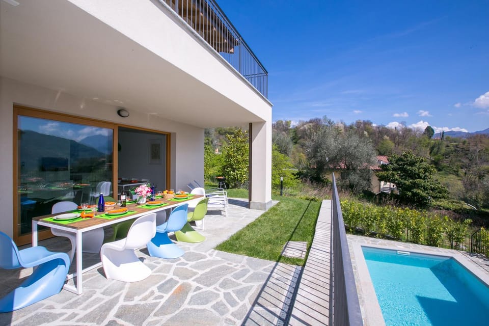 Balcony/Terrace, Swimming pool