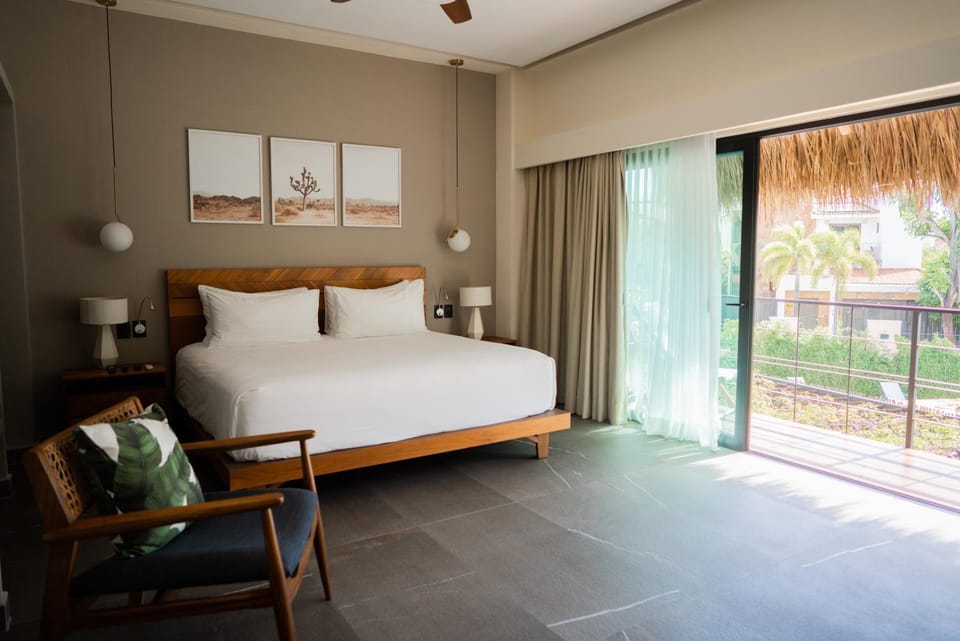 Bed, Photo of the whole room, Bedroom, Pool view