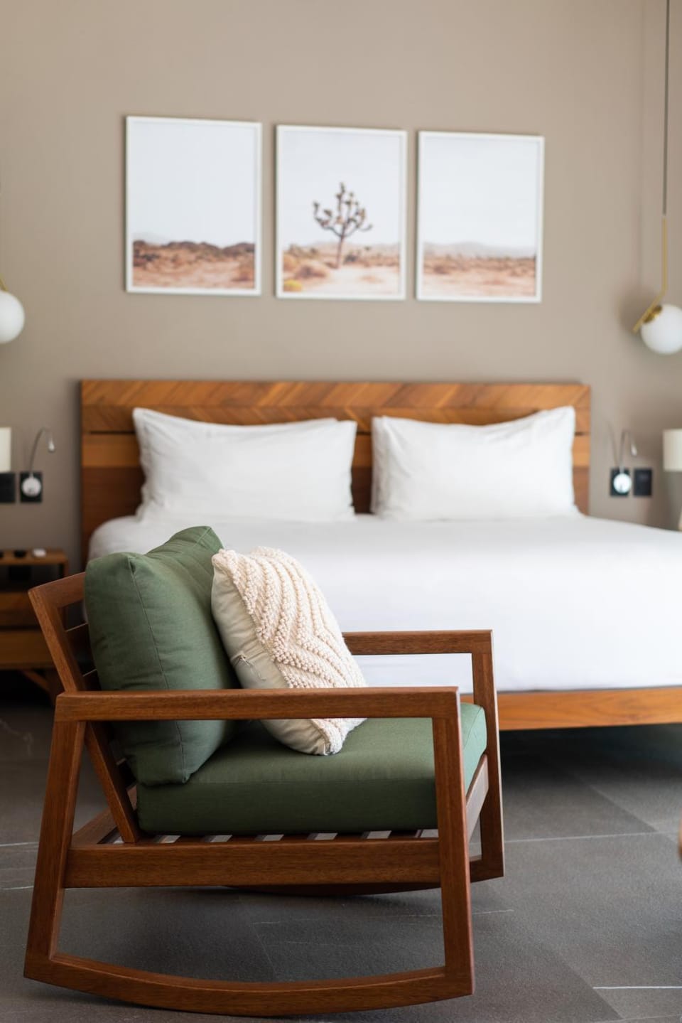 Bed, Seating area, Bedroom