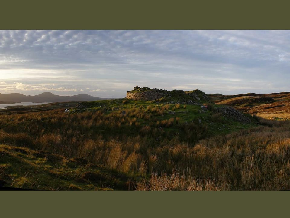 Property building, Nearby landmark, Natural landscape, Activities, Mountain view