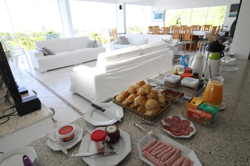 Juquei Suites Vacation rental in São Sebastião