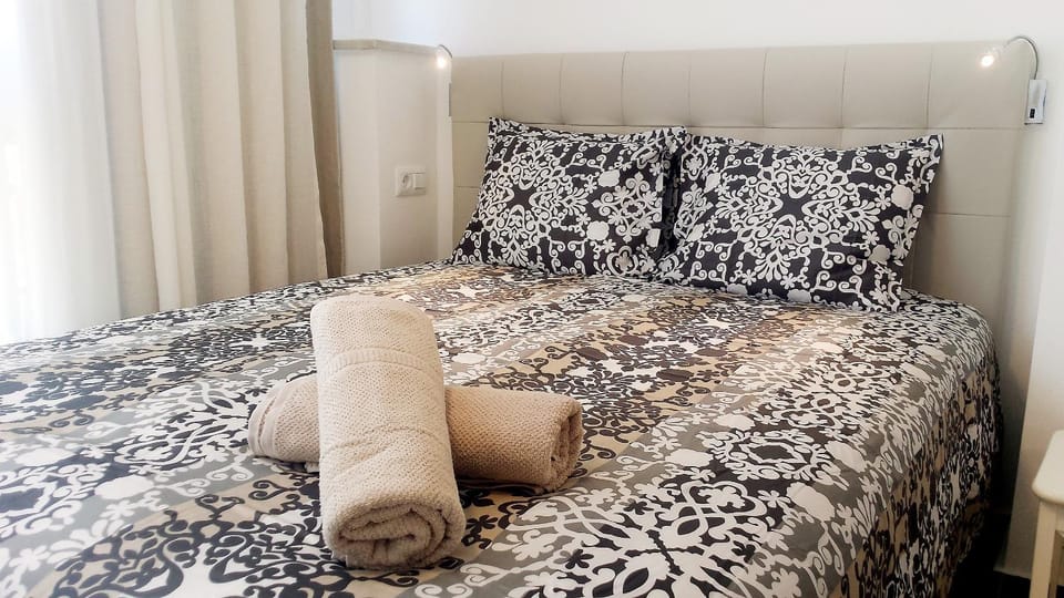 Decorative detail, Bedroom