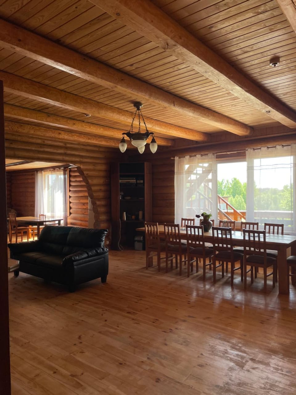 Living room, Banquet/Function facilities, Seating area, Dining area