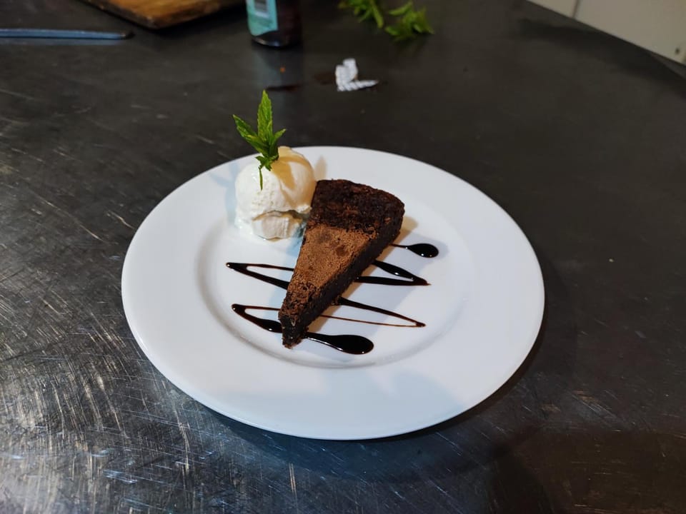 Restaurant/places to eat, Food and drinks, Food, Dinner