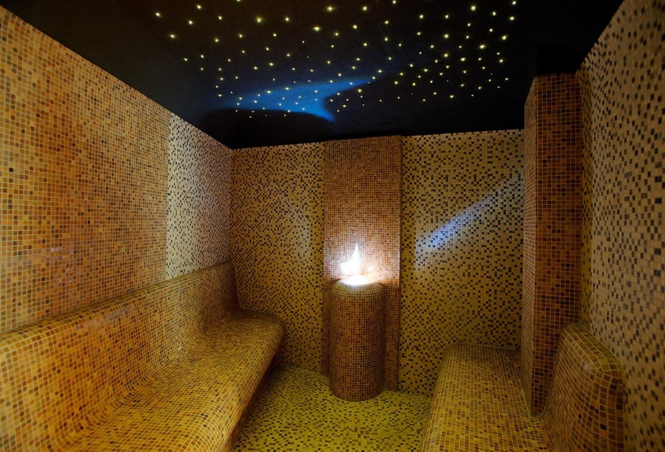 Sauna, Spa and wellness centre/facilities