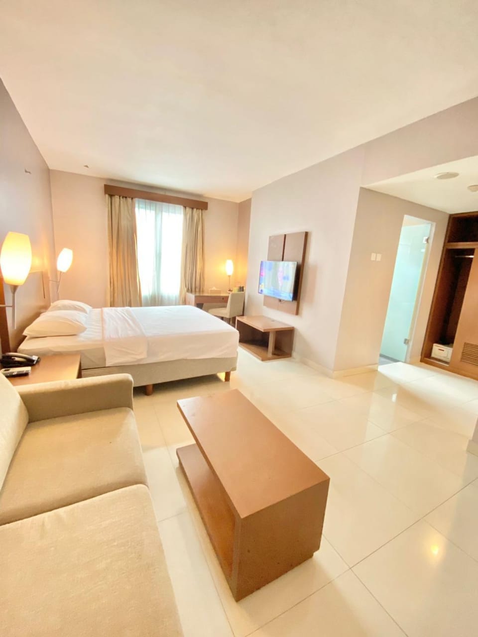 Seating area, Bedroom