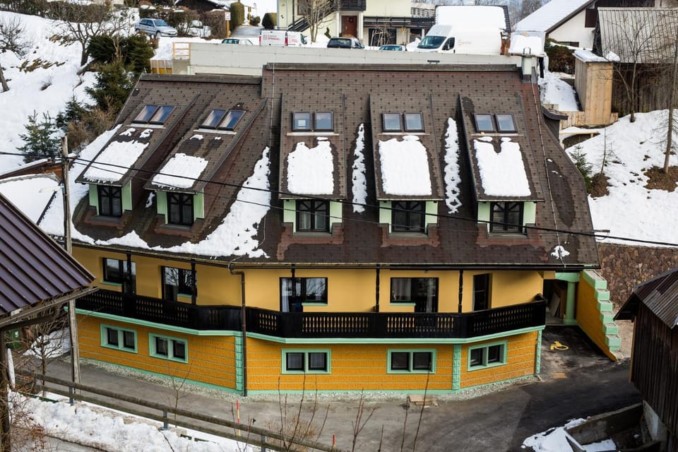 Property building, Day, Winter