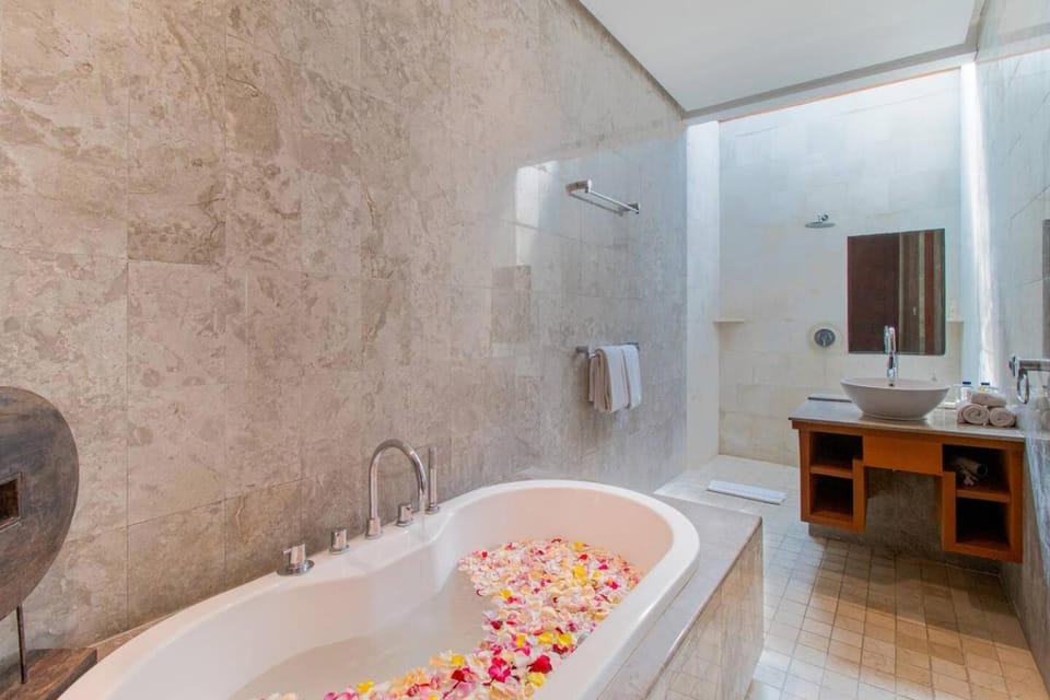 The Residence Seminyak Hotel in North Kuta