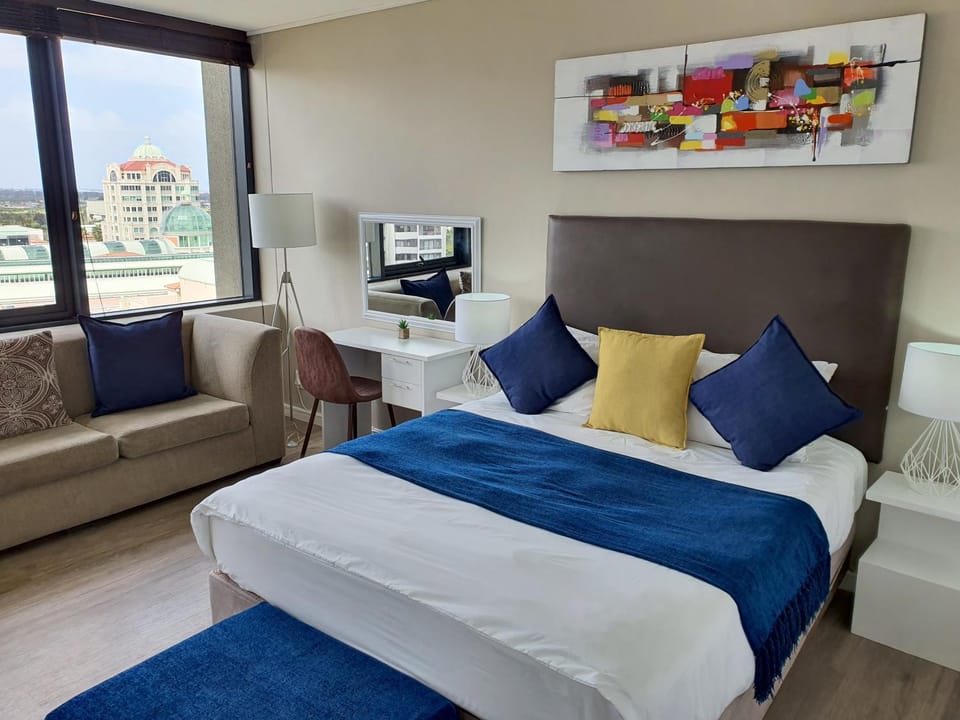 Nearby landmark, Photo of the whole room, Bedroom