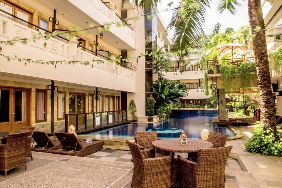 Property building, Swimming pool