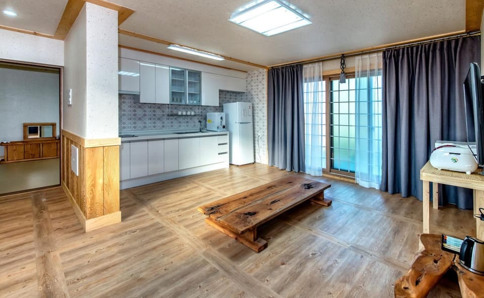 Bada Maru Pension House in South Korea