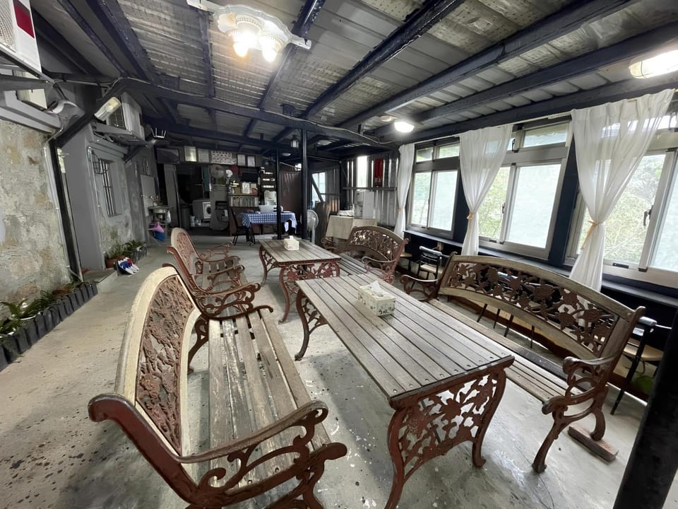 Patio, Communal lounge/ TV room, Seating area, Dining area