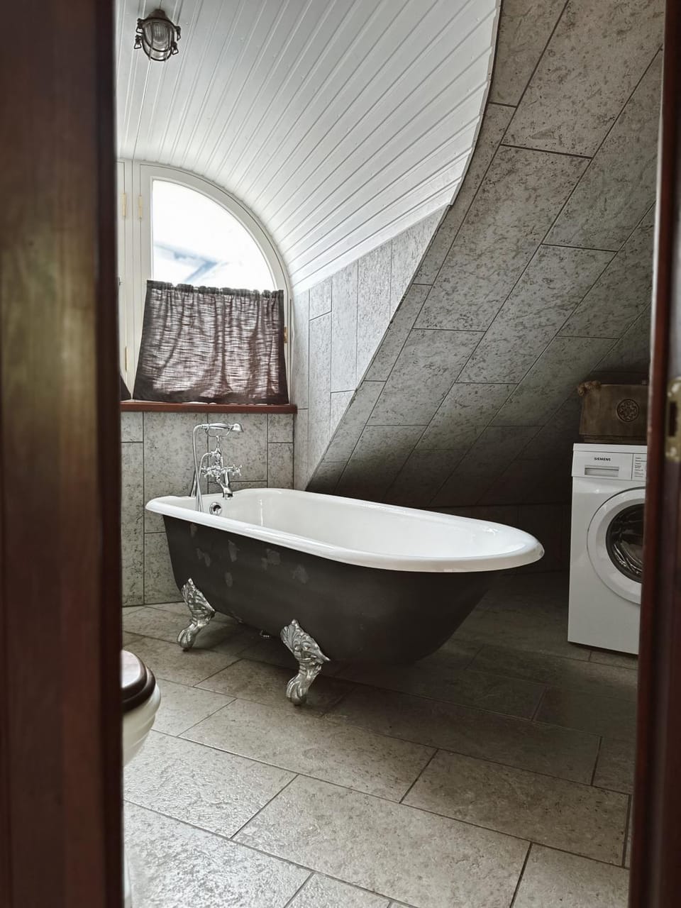 Bathroom, Bath