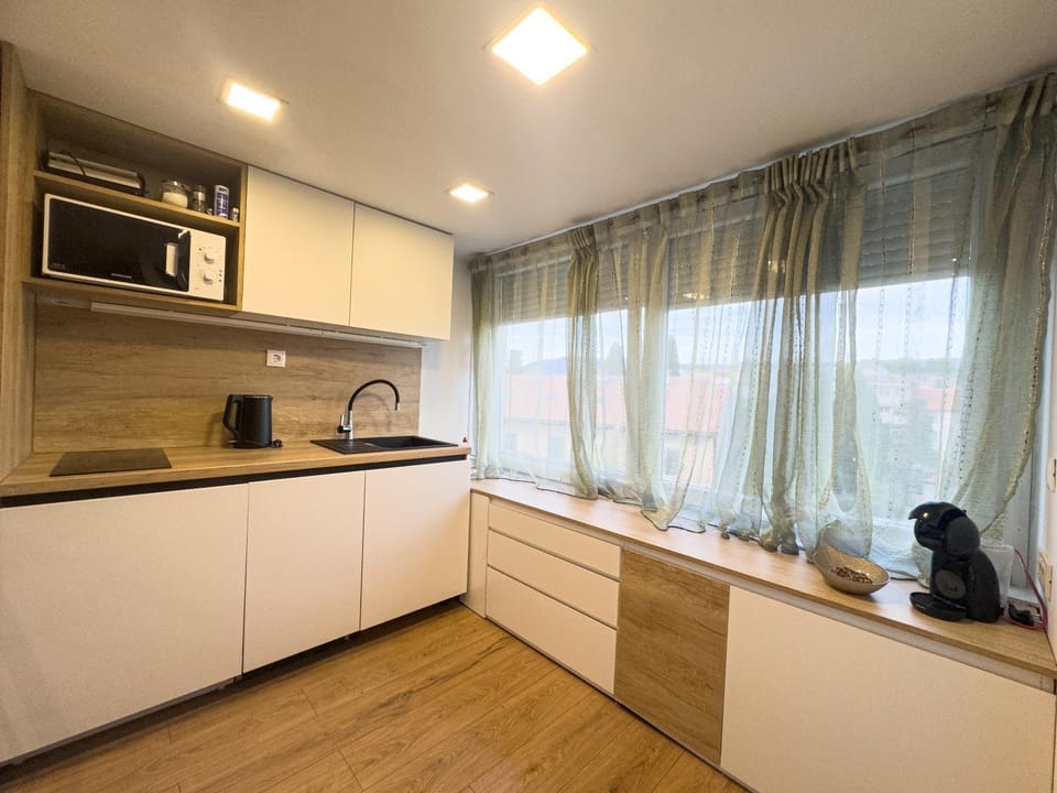 Coffee/tea facilities, Kitchen or kitchenette
