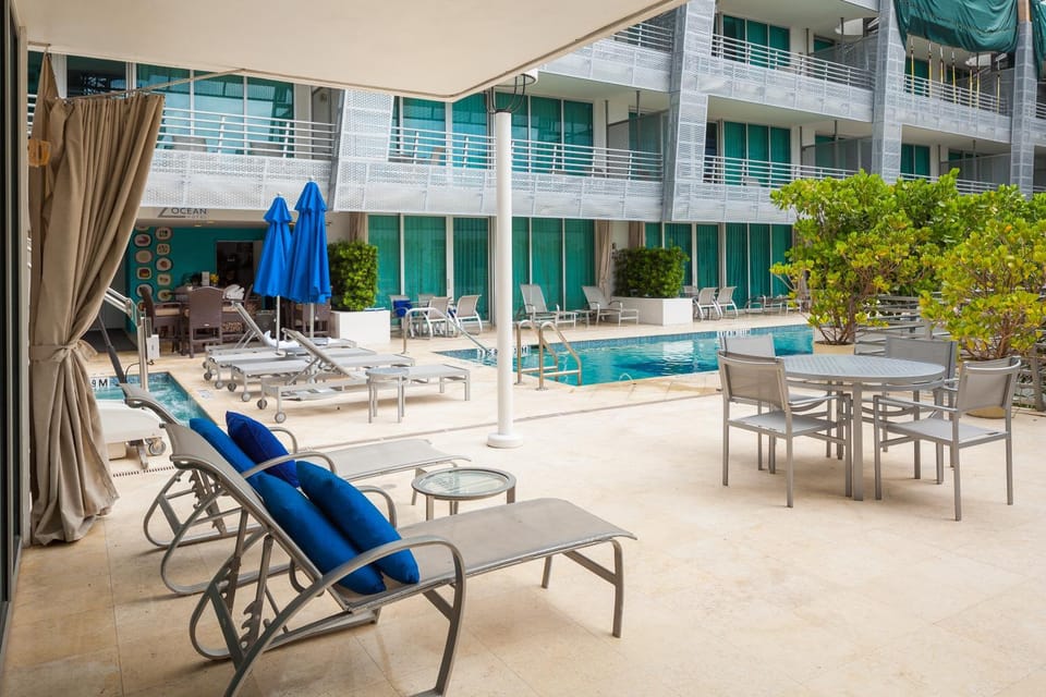 Patio, Balcony/Terrace