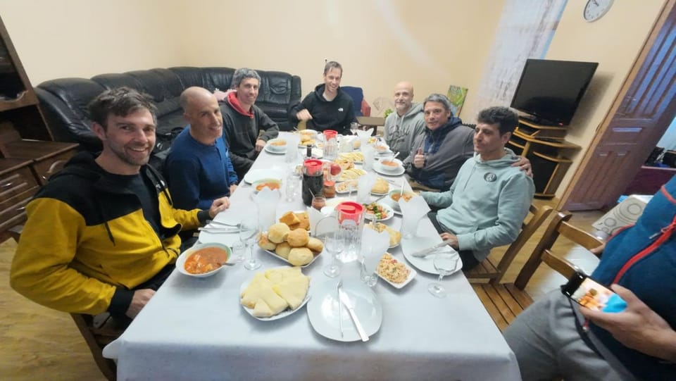 People, Food and drinks, Food
