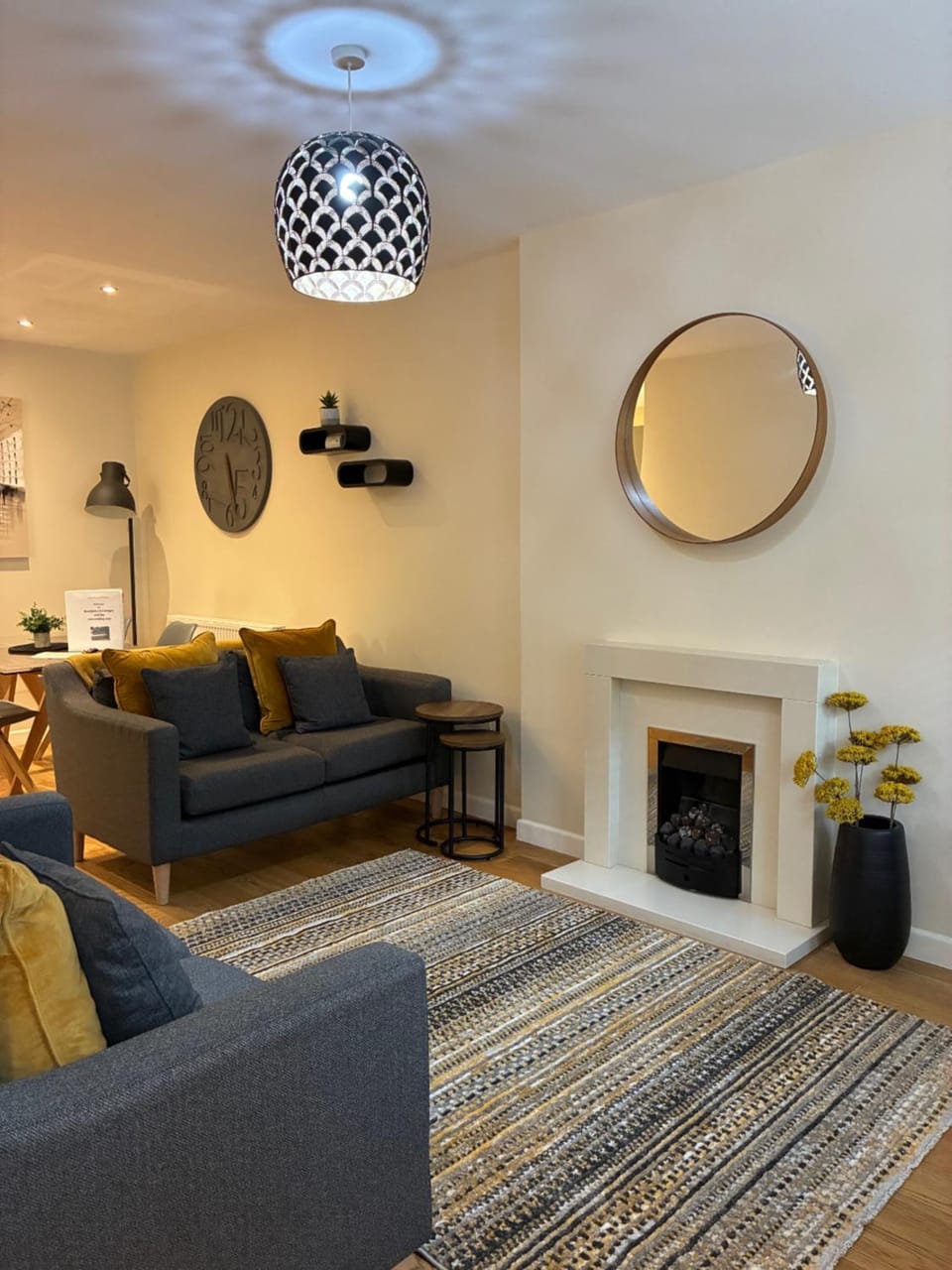 Communal lounge/ TV room, Dining area