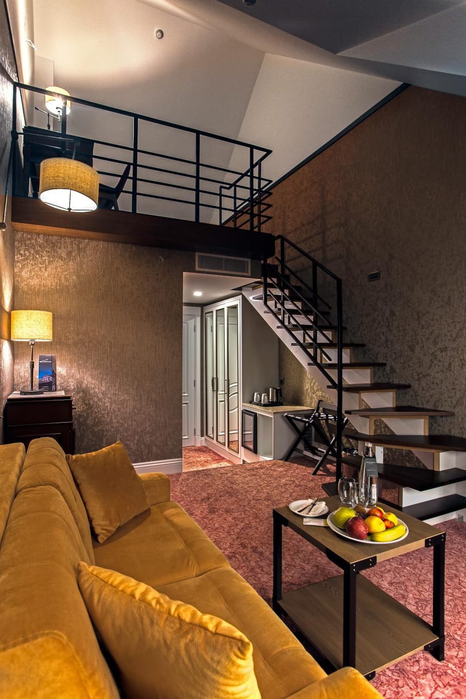 Living room, Seating area