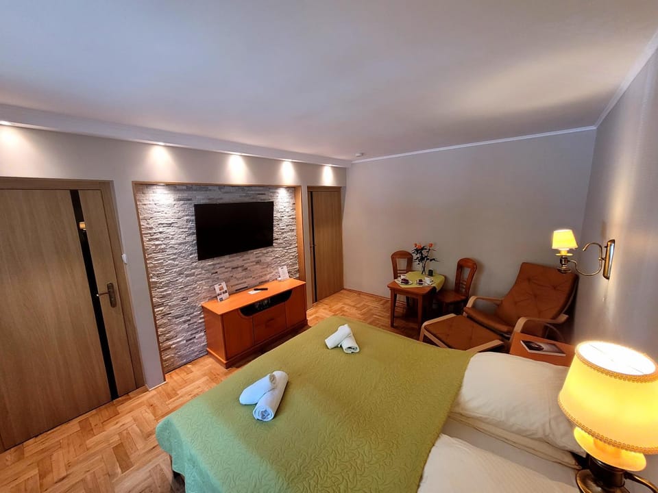 Rezydencja Leśny Dwór Bed and Breakfast in Lesser Poland Voivodeship