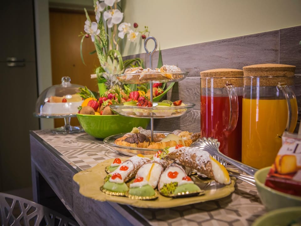 Food and drinks