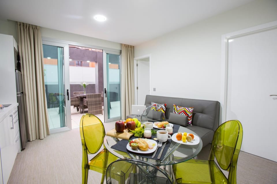 Balcony/Terrace, Kitchen or kitchenette, Living room, Photo of the whole room