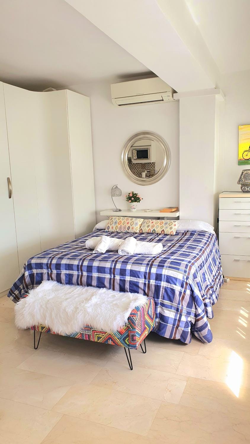 Bed, Photo of the whole room, Bedroom, towels, wardrobe, air conditioner