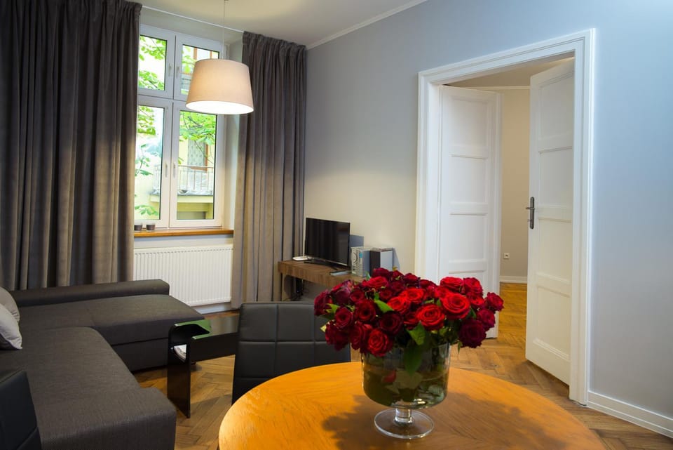 Living room, Photo of the whole room