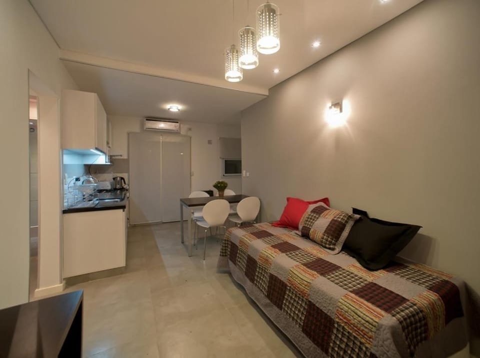 TV and multimedia, Kitchen or kitchenette, Living room, Dining area